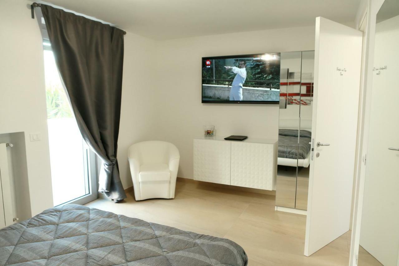 Dal Signor Wolf Bed & Breakfast Пецце ди Греко Екстериор снимка